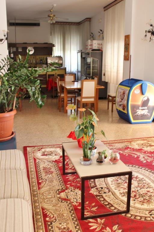 Hotel Hamburg セニガッリア エクステリア 写真