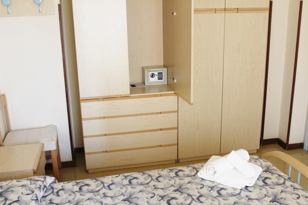 Hotel Hamburg セニガッリア エクステリア 写真